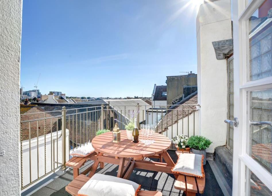 Modern 4 Bedroom Townhouse Perfect Location. Hove Exterior foto